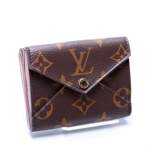 Celeste Wallet Monogram .